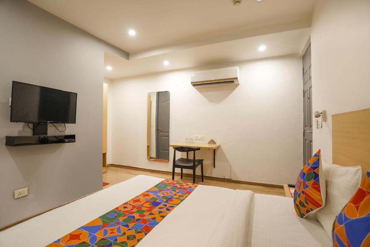 Fabhotel Golden World 가지아바드 외부 사진